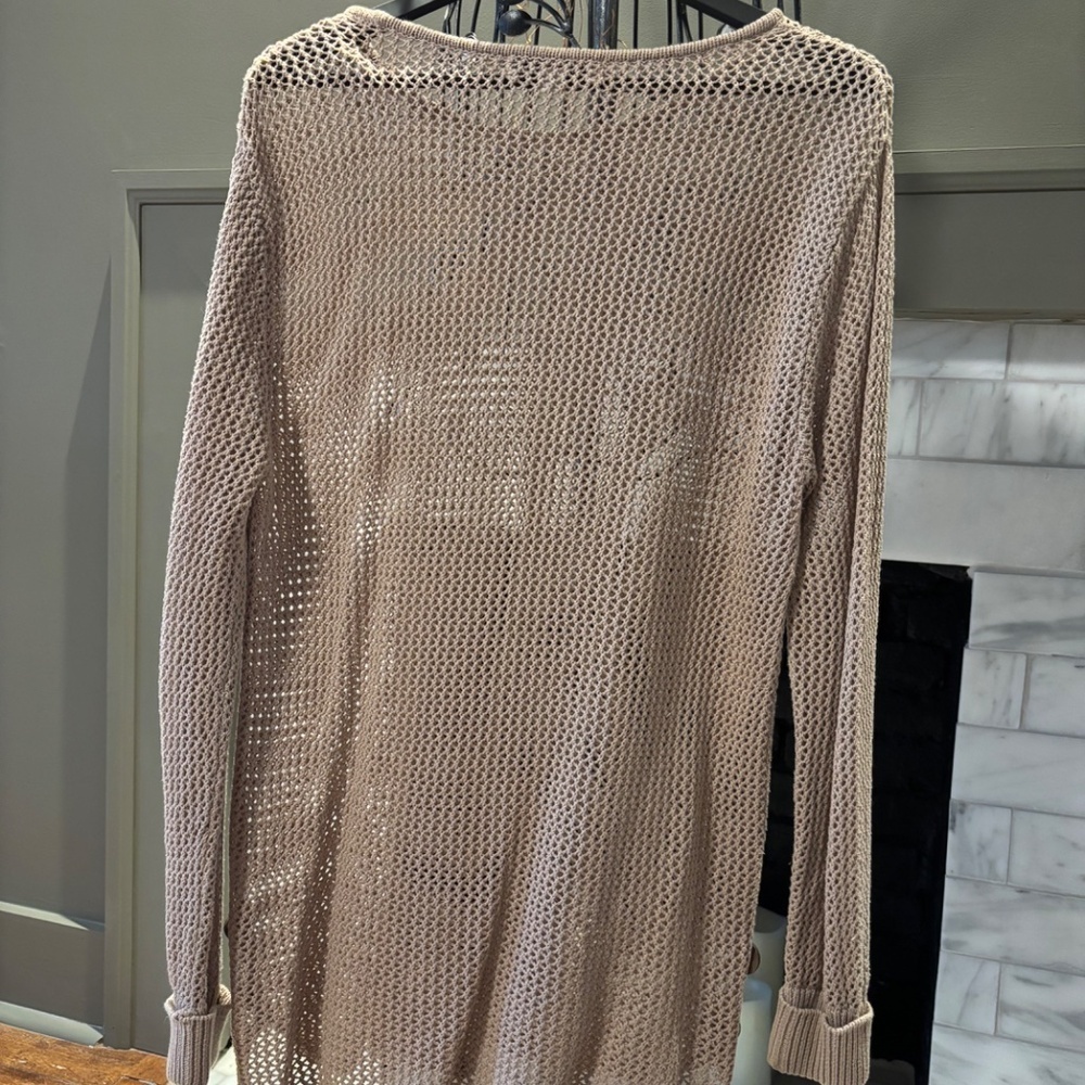 Simply Noelle Taupe Open Knit Sweater Size S/M Button Hem Lightweight - Picture 4 of 4